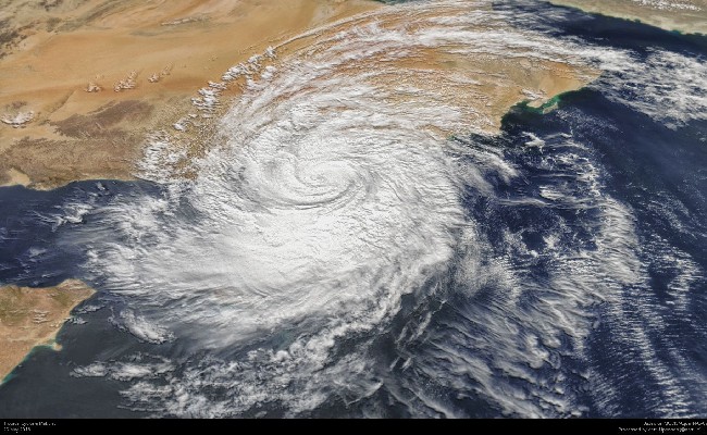 MANTHA CYCLONE : దూసుకొస్తున్న తీవ్ర తుఫాన్. ఏపీని ముంచెత్తనున్న అతి భారీ వర్షాలు