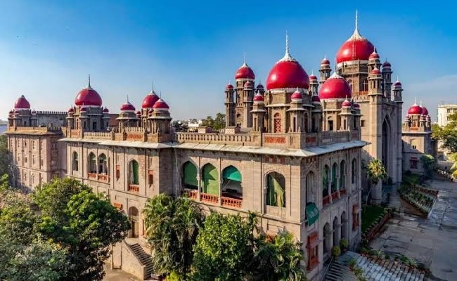 BIG BREAKING : స్థానిక సంస్థలు ఎన్నికల్లో రిజర్వేషన్లపై హైకోర్టు సంచలన తీర్పు. ఇక ఎన్నికలు అంతేనా?